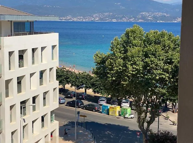 Apartman Centre Bord De T3